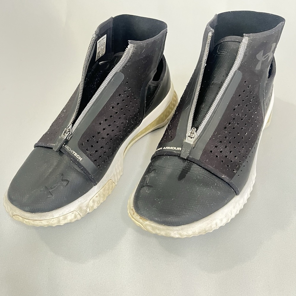 Under Armour ArchiTech Futurist Black Zip Sneakers Size 8 Youth Boys Fair Shape